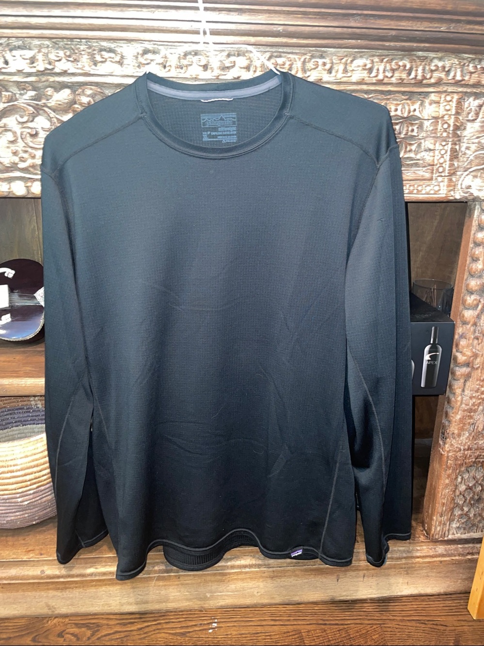 Patagonia Men's Long Sleeve Crew in Black